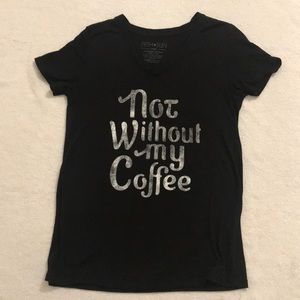 WOMANS SIZE S NEW VINTAGE LOOKING VNECK CUTE TOP